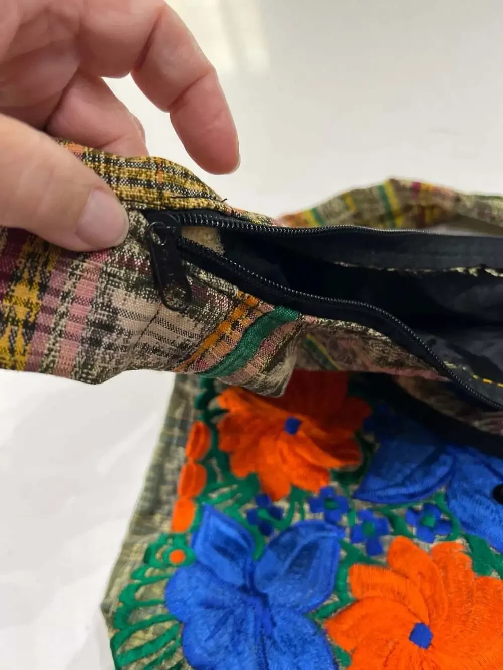 Vintage Mexican Floral Embroidered Boho Crossbody Hobo Bag